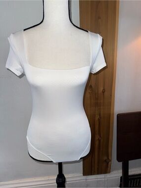 White Square Neck Short Sleeve Bodysuit